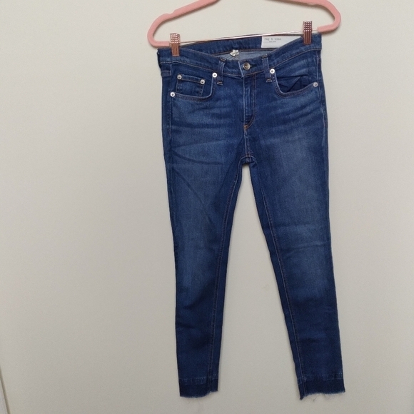 Rag & Bone Medium Wash Ankle Skinny Frayed Hem Midrise Jeans Size 25 - Picture 1 of 14